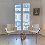 Very Nice 3 Bedrooms Apartment In The Heart Of Downtown Cannes