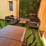 Maison Climatisee ,2 Chambres, Parking Compris