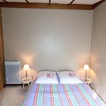 Chalet De Plain-Pied Au Calme Avec Jardin Clos Pres D'Aurillac, Ideal Pour Randonnees Et Villages Pittoresques - Fr-1-742-21