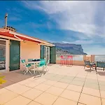 Apartment In Cassis, France