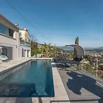 Superbe Villa Vue Mer Epoustouflante Proche Cannes