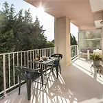 New T2 Proche Monaco, Centre Ville, Magnifique Terasse