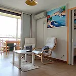 La Croisette, Parking, Proche Plage