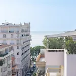 Sublime 3 Bedroom With Roof Terrace