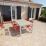 2 Chambres Avec Grande Terrasse De 25M² A 350M De La Plage