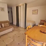 Studio Coin-Nuit Avec Parking Au Centre De Sainte-Maxime, Golfe De St-Tropez - Fr-1-780-41