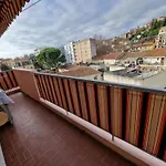 Appartement Traversant Avec Parking Gratuit Et Navette Gratuite Plage A 2 Mn A Pied
