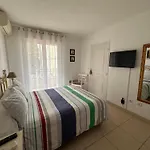2 Bedroom Apartment With A Pool In The Heart Of Cannes Easy Walk To The Main Beach On La Croisette - 2191