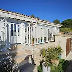 Maison Mitoyenne T3 Avec Piscine, Clim, Parking, Animaux Acceptes - Fr-1-768-21