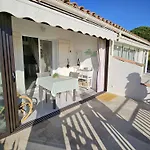 Maison Mitoyenne T3 Avec Piscine, Clim, Parking, Animaux Acceptes - Fr-1-768-21