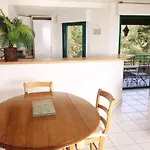 Superbe Villa Avec Immense Terrasse Et Vue Sur Mer, A 200M Des Plages - 2 Chambres Climatisees - Fr-1-100-172