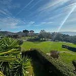 Grand Appartement Avec 2 Veritables Chambres Cap Esterel Vue Mer Et Esterel