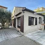 Elegant Studio Close To The Sea