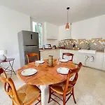 Appartement Calme Avec Jardin A 50M De La Plage, Wifi, Parking Et Equipements De Qualite - Fr-1-770-26