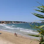 T1 Climatise Avec Parking A 700M Des Plages, Animaux Admis - Fr-1-316-250