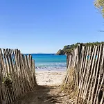 Belle Vue Villa Climatisee Pour 8 Personnes Avec Piscine Chauffee Et Vue Mer Panoramique A La Londe-Les-Maures