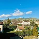 Le Clos Des Vignes