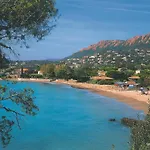 Charmant T2/Mezzanine Avec Piscine Et Terrasse, A 5 Min De La Plage, St-Raphael - Fr-1-226A-148