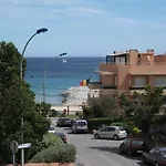 Beau 2 Pieces Proche Plage Et Vue Mer