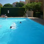T2/T3 A Sanary Sur Mer Avec Piscine