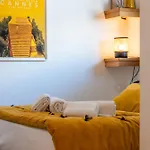 2-Bedroom Apartment With Terrace And Side Sea View