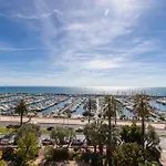 Le Palais De Menton - Elegant Apartment With Sea View