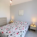 Gite Renove Au Bord Du Lac, 3 Ch, Jardin, Tv, Internet, Activites Nautiques, 6 Pers, Animaux Admis - Fr-1-742-404