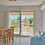 Studio Cabine Au Lavandou - 4 Couchages, Climatise, Balcon, Piscine, Parking Inclus - Fr-1-251-480