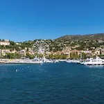 Appartement T2 Cosy Avec Piscine, Terrasse, Parking Securise Proche Plage Et Commerces - Le Lavandou - Fr-1-251-227