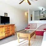 Appartement 2 Pieces, Climatise, 100M Plage, Parking, Le Lavandou - Fr-1-251-218
