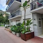 Beautiful Menton Apartment Les Sablettes