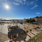 Cannes : Agreable Et Lumineux Appartement Vue Mer