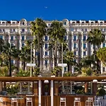 Appartement 2P Avec Piscine A 150 M Plage Proche Palais
