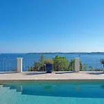 Villa Evasion