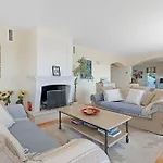 Villa Evasion