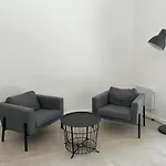 Grande Propriete Avec Piscine Et Terrain De Tennis Prives