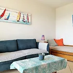 Appartement Cosy 2 Pieces Avec Parking - Le Lavandou - Fr-1-251-381