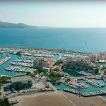 Appartement Renove, 2 Pieces, Climatise, Garage, Balcon, A 350M De La Plage - Bormes-Les-Mimosas - Fr-1-251-526
