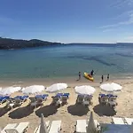 Charmant T2 Avec Terrasse, Piscine Et Parking - 4 Couchages - Le Lavandou - Fr-1-251-524