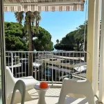 Studio Climatise 2★, 2 Balcons, Proche Plage, Le Lavandou - Fr-1-251-475