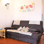 Appartement 2P Avec Terrasse, Jardin Et Piscine - Le Lavandou, 4 Couchages, Parking Inclus - Fr-1-251-573