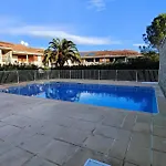 Spacious Nest With Terrace And Shared Pool