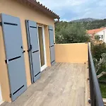 Jolie Villa Avec Vue Mer