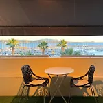 Appartement Sur Le Port Vue Mer