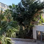 Studio Centre Terrasse Climatisation 50M Plage