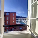 Nestor&Jeeves - Reve Bleu - View Port - Balcony