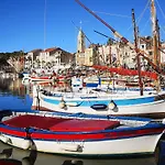 L'Azureou, Spacieux T3 A 150M De La Plage