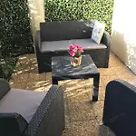 Studio Rez-De-Jardin Proche Plage Et Centre Ville