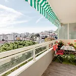 Bright 2 Bed Apt In Cannes, 10 Min To Palais