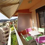 Studio Cosy Au Lavandou Avec Terrasse Et Parking - Fr-1-308-73